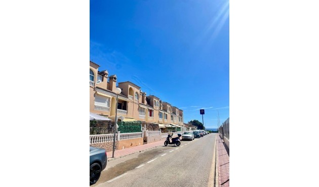 Reventa - Ático -
Torrevieja - Punta Prima