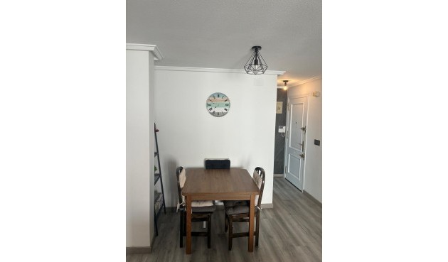 Brukt - Apartment -
Torrevieja - Centro