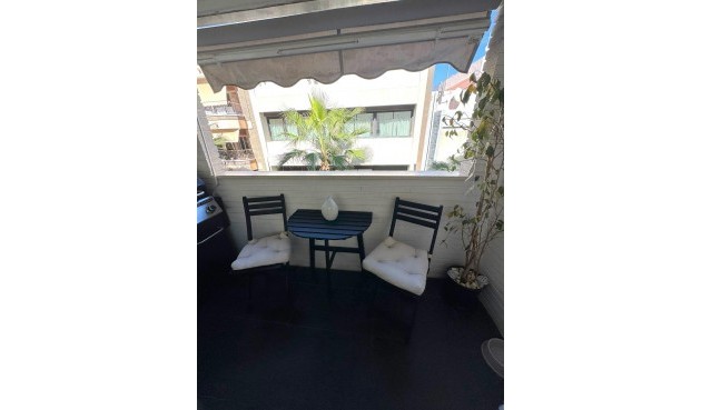 Brukt - Apartment -
Torrevieja - Centro