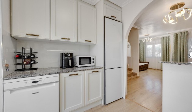 Brukt - Town House -
Torrevieja - aguas nuevas