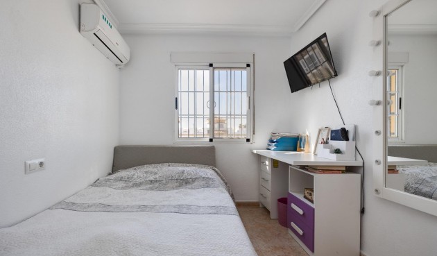 Brukt - Town House -
Torrevieja - aguas nuevas