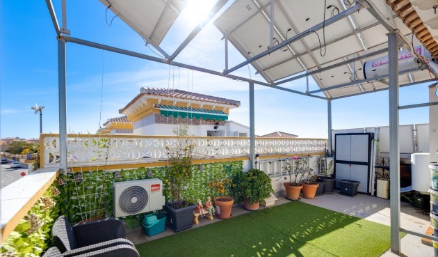 Brukt - Town House -
Torrevieja - aguas nuevas