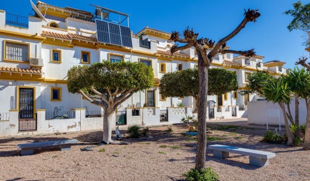 Brukt - Town House -
Torrevieja - aguas nuevas