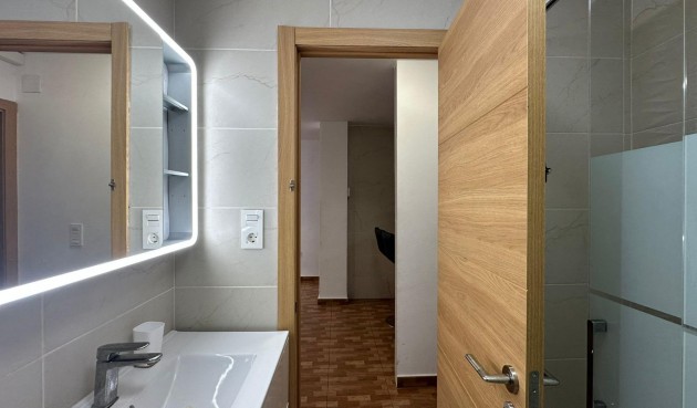 Brukt - Apartment -
Torrevieja - La Mata Pueblo