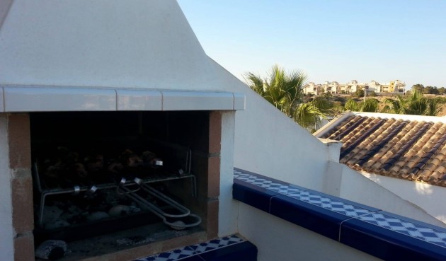 Brukt - Tosidig -
Orihuela Costa - PAU 8