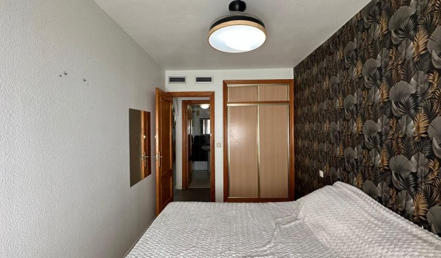 Brukt - Apartment -
Torrevieja - Centro