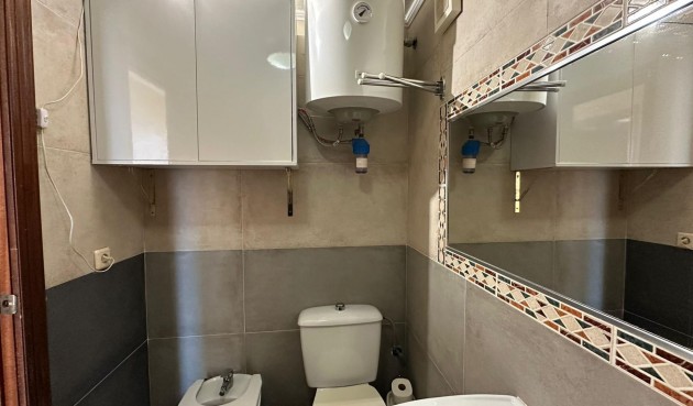 Brukt - Apartment -
Torrevieja - Centro