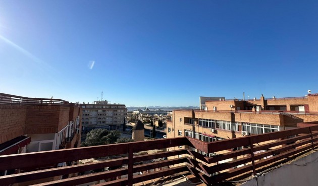 Brukt - Apartment -
Torrevieja - Centro