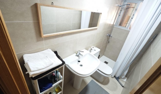 Brukt - Bungalow -
Torrevieja - Playa del Cura