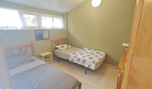Brukt - Bungalow -
Torrevieja - Playa del Cura