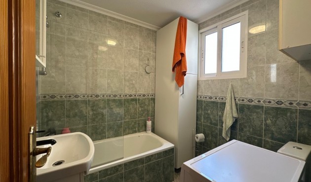 Brukt - Apartment -
Torrevieja - Estacion De Autobuses