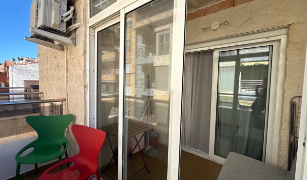 Brukt - Apartment -
Torrevieja - Estacion De Autobuses