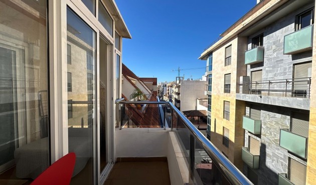 Brukt - Apartment -
Torrevieja - Estacion De Autobuses