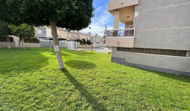 Brukt - Apartment -
Torrevieja - aguas nuevas