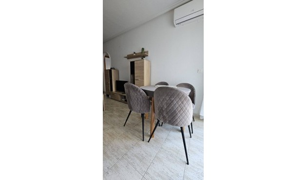 Brukt - Toppleilighet -
Torrevieja - Acequion