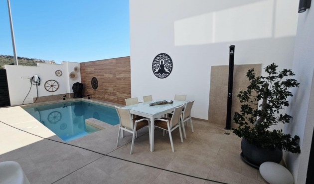 Brukt - Villa -
Benijofar - Benimar