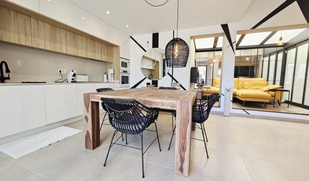 Brukt - Villa -
Benijofar - Benimar