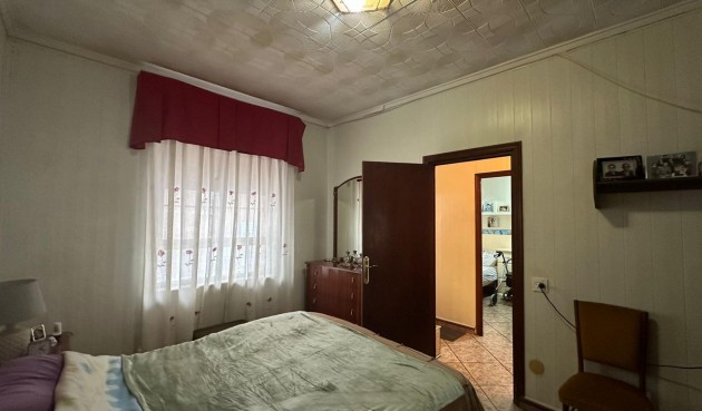 Brukt - Apartment -
Torrevieja - Estacion De Autobuses