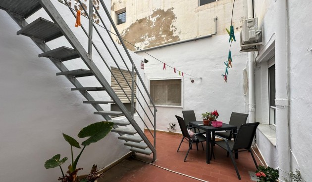 Brukt - Apartment -
Torrevieja - Estacion De Autobuses