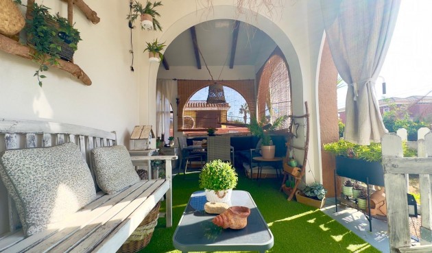 Brukt - Villa -
Torrevieja - Torreblanca