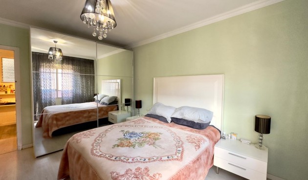 Brukt - Apartment -
Torrevieja - Centro