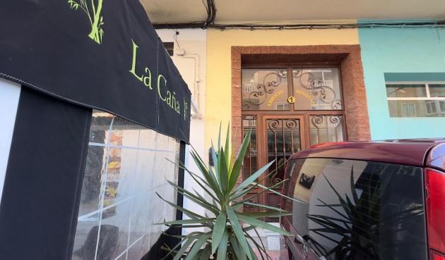 Brukt - Apartment -
Torrevieja - Centro