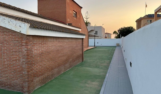 Brukt - Villa -
La Manga del Mar Menor - Playa Principe