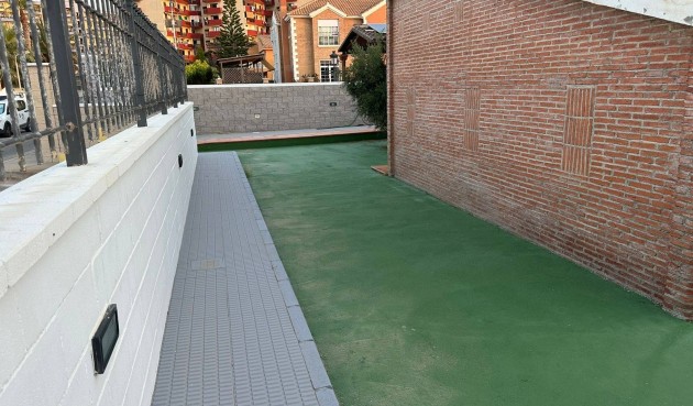 Brukt - Villa -
La Manga del Mar Menor - Playa Principe