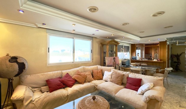 Brukt - Toppleilighet -
Torrevieja - Centro