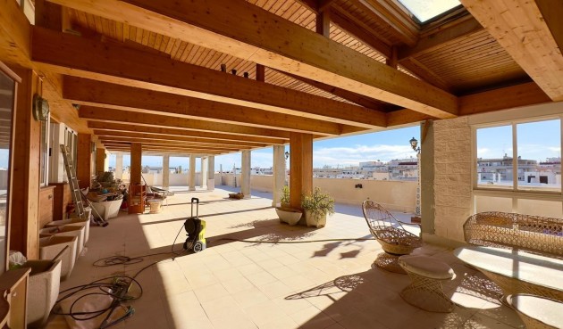 Brukt - Toppleilighet -
Torrevieja - Centro