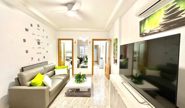 Brukt - Apartment -
Torrevieja - Centro
