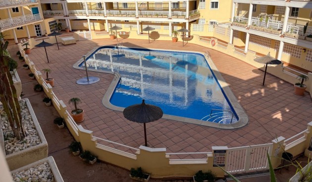Reventa - Apartment -
Orihuela Costa - Campoamor
