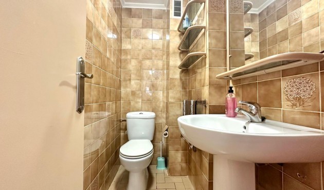 Brukt - Toppleilighet -
Torrevieja - Centro