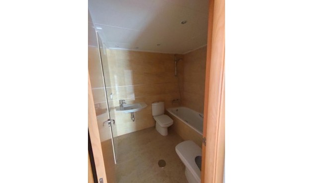 Brukt - Apartment -
Torrevieja - Estacion De Autobuses