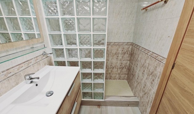 Brukt - Villa -
Torrevieja - La Siesta - El Salado - Torreta