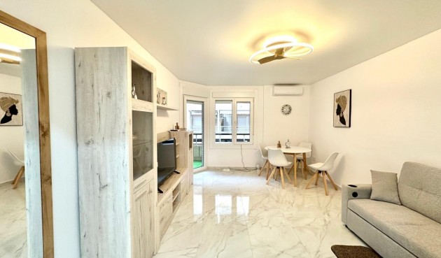 Brukt - Apartment -
Torrevieja - Playa del Cura