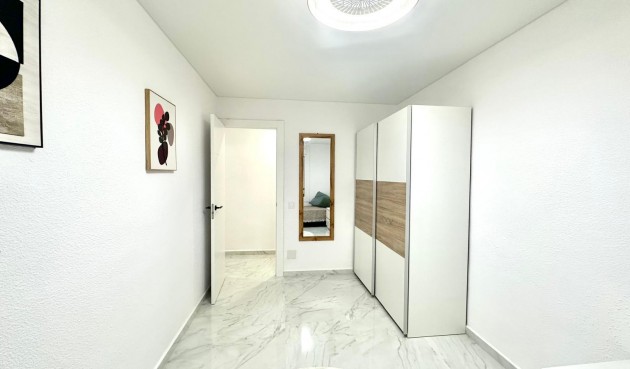 Brukt - Apartment -
Torrevieja - Playa del Cura