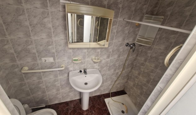 Återförsäljning - Town House -
Torrevieja