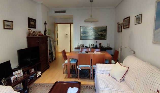 Resale - Apartment -
Torrevieja