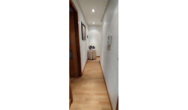 Resale - Apartment -
Torrevieja