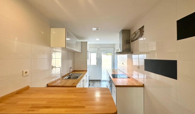 Brukt - Apartment -
Orihuela Costa - Altos De Campoamor