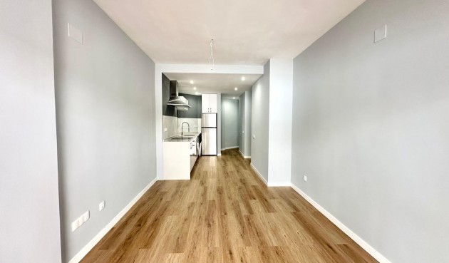 Brukt - Apartment -
Torrevieja - La Mata Pueblo