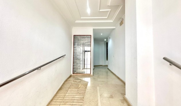Brukt - Apartment -
Torrevieja - La Mata Pueblo