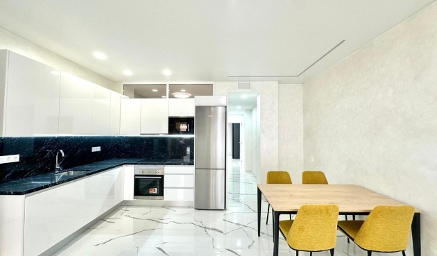 Brukt - Apartment -
Torrevieja - Playa del Cura