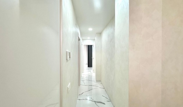 Brukt - Apartment -
Torrevieja - Playa del Cura