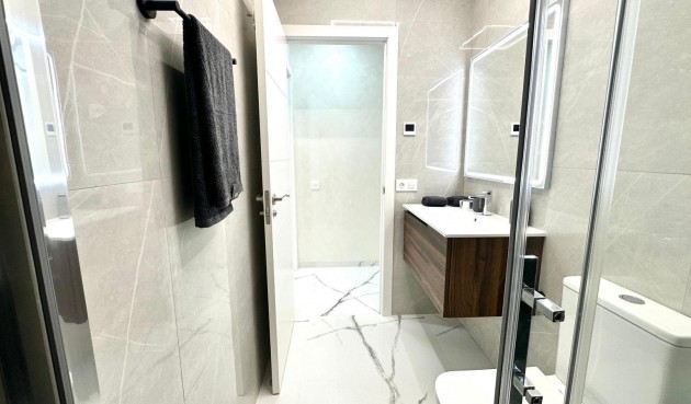 Brukt - Apartment -
Torrevieja - Playa del Cura