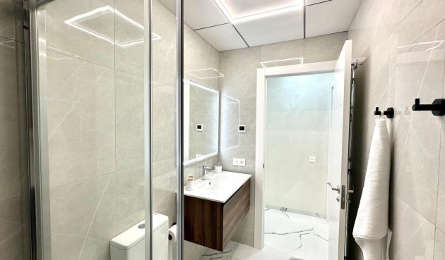 Brukt - Apartment -
Torrevieja - Playa del Cura