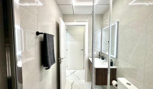 Brukt - Apartment -
Torrevieja - Playa del Cura