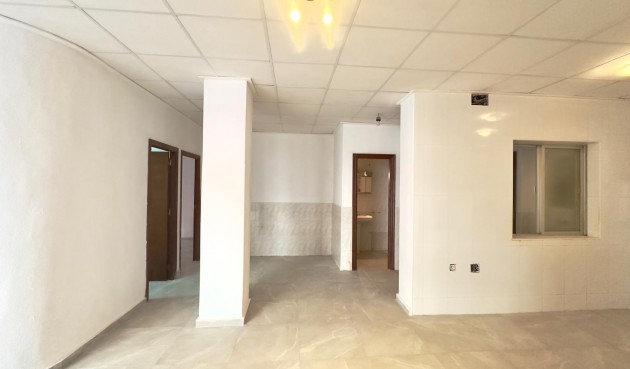 Brukt - Apartment -
Torrevieja - Centro