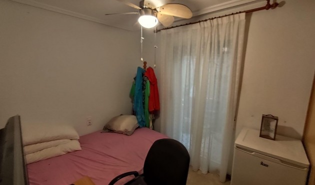 Brukt - Apartment -
Torrevieja - Estacion De Autobuses